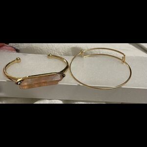 Fashion bangle set